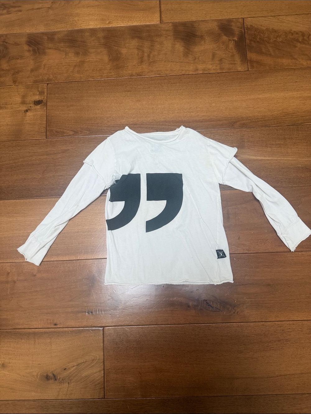 nununu White Long-Sleeve Tee with Black Graphic Quotes
